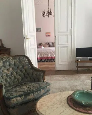 Apartament Kant